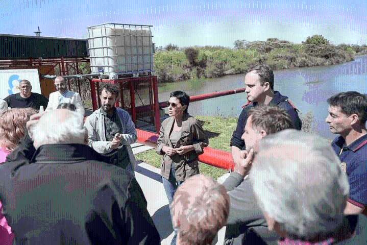 Mayra supervisó el funcionamiento de una estación de bombeo en el Parque Industrial
