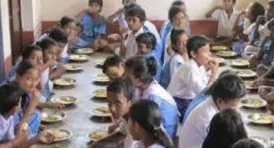Odisha Directs Schools To Ensure Fruits For Vegetarian Students In Midday Meal