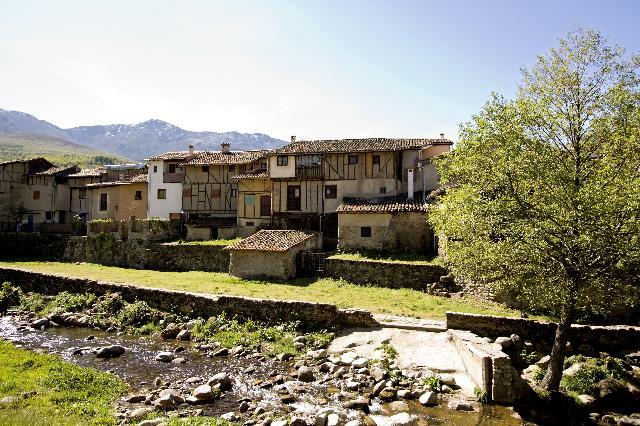 Los alojamientos extrahoteleros de Extremadura registran el mejor septiembre en viajeros y pernoctaciones internacionales