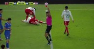 Tremendo Golpe a Badaloni | Se Queda Tendido en el Césped