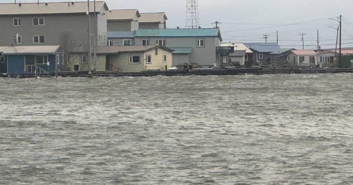 Kotzebue braces for more coastal flooding