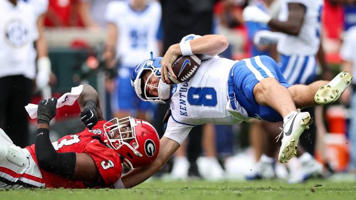 No. 12 Georgia bounces back from first loss of the season to beat Kentucky 35