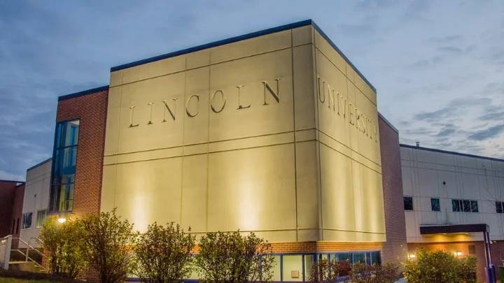 Shooting leaves one dead, six injured at Lincoln…