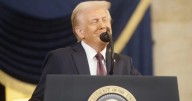 Expertos aseguran dobles intenciones de Trump en su ayuda a Argentina: Limitar influencia china en la región