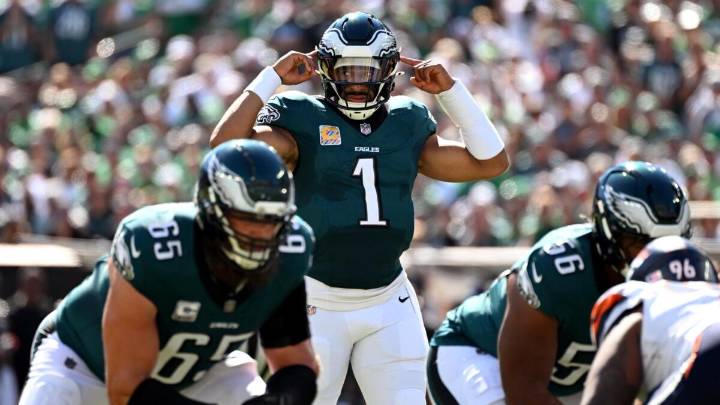 Week 7 Fantasy football rankings, lineup advice, start-sit advice, sleeper picks from proven model