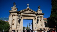 Almería activa un dispositivo especial en sus cementerios para el Día de Todos los Santos