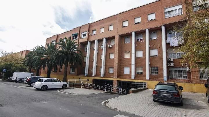 Condenada una 'okupa' en la barriada cacereña de Aldea Moret