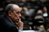 Rumores de cambio en el Gobierno nacional: Francos se va y asume Manuel Adorni