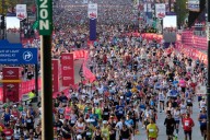 Jacob Kiplimo of Uganda and Ethiopian Hawi Feysa win the men's and women's Chicago Marathon