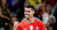 Cristiano Ronaldo rompe récord en Eliminatorias, pero Portugal no clasifica [VIDEO] El ‘Bicho’ anotó dos goles, pero Portugal terminó empatando 2-2 ante Hungría y tendrá que esperar para su clasificac