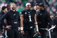 Eagles Lose Possible Za’Darius Smith Replacement to Commanders After Failing to Sign Him Commanders snatch Eagles’ target after Za'Darius Smith’s retirement, deepening Philly’s pass rush troubles. Wha