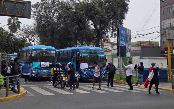 Así se vive el paro convocado por un sector de transportistas de Lima y Callao