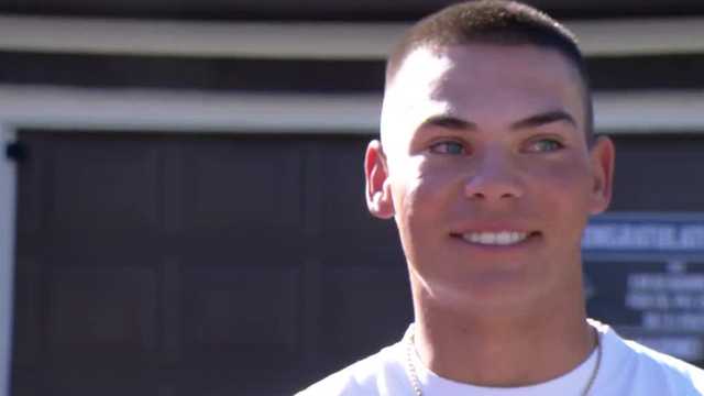 Rancho Murieta welcomes home new marine Lucas Barrett with surprise parade