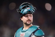 Gold Glove finalists 2025: Cal Raleigh not on list 1 year after AL Platinum Glove win