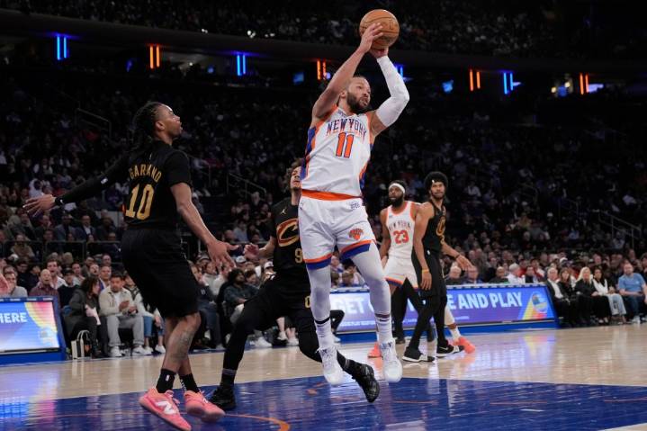 Knicks ready for big test in opener against 64