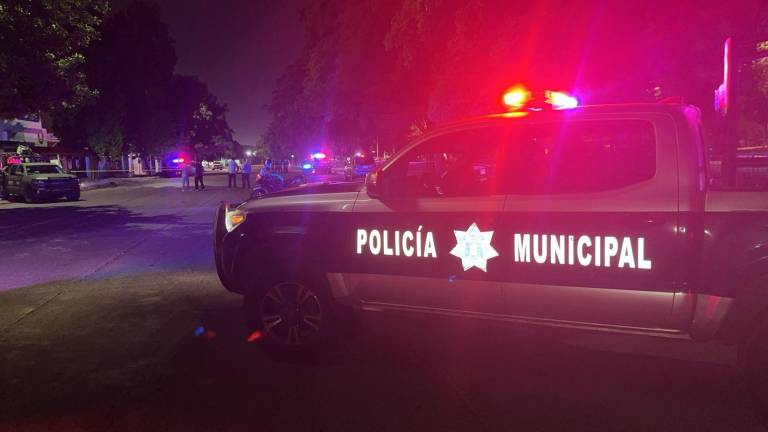 Localizan a un hombre asesinado a balazos frente al Palacio de Gobierno de Culiacán