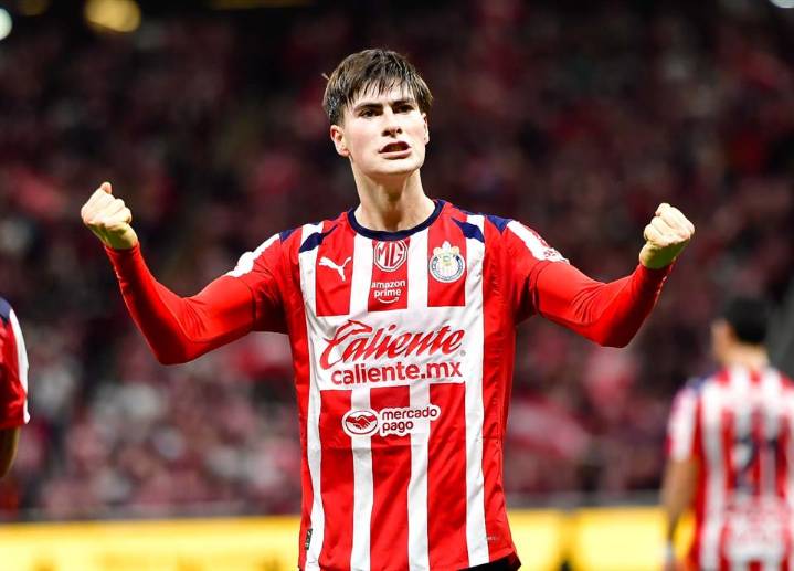 Pelea La Hormiga por ser campeón de goleo en Liga MX