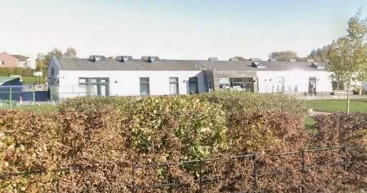 Two primary school pupils suddenly die within hours of each other