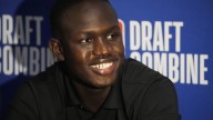 Suns’ Khaman Maluach looks absolutely jacked after offseason transformation