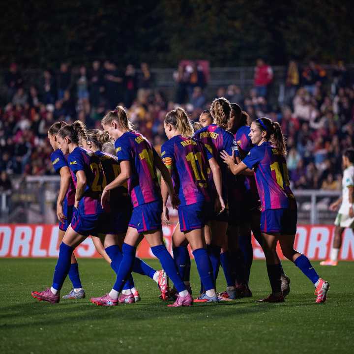 FC Barcelona femenil golea 4-0 a la Roma en casa