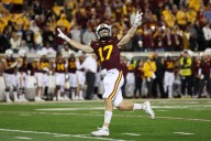 Gophers' Nestor makes return vs. Iowa