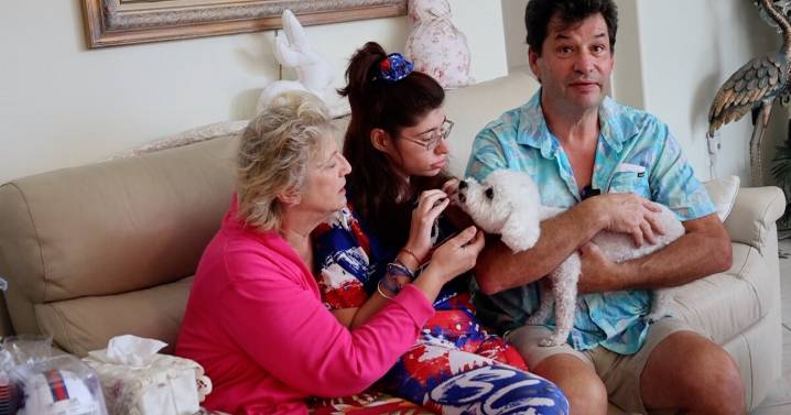 Bradenton family says Allegiant wrongly removed them from flight with their disabled daughter