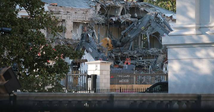 5 things to know for Oct. 21: National Guard, Government shutdown, Amazon tech outage, Japan, Tylenol