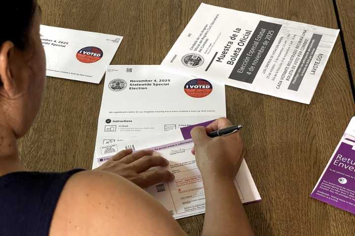 Eileen Higgins y Emilio González disputarán la segunda vuelta por la Alcaldía de Miami