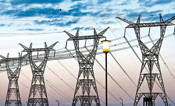 El Gobierno "normaliza" el Mercado Eléctrico Mayorista y subirá tarifas