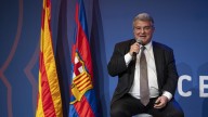 Laporta no cede a las presiones del independentismo ni del nacionalismo español: el Barça mantiene intacta su identidad