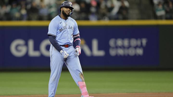 Derek Jeter gives Blue Jays’ Vladimir Guerrero Jr. hilarious advice after Game 3