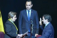 Presidente Jerí participa en juramentación de Renzo Reggiardo como alcalde de Lima