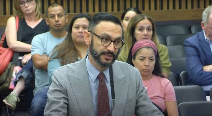 Tackling financial crisis, Pasadena schools launch $30