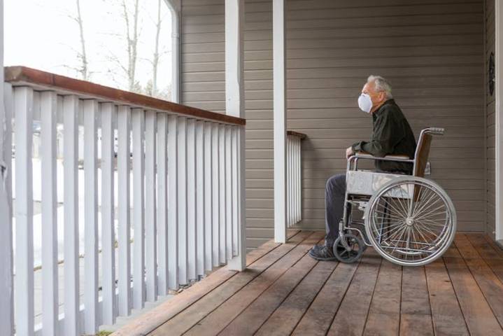 Dear Abby: Overworked home care nurse is ready to chuck it all for a new career