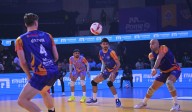 Mumbai Meteors edge Kochi Blue Spikers in thrilling five