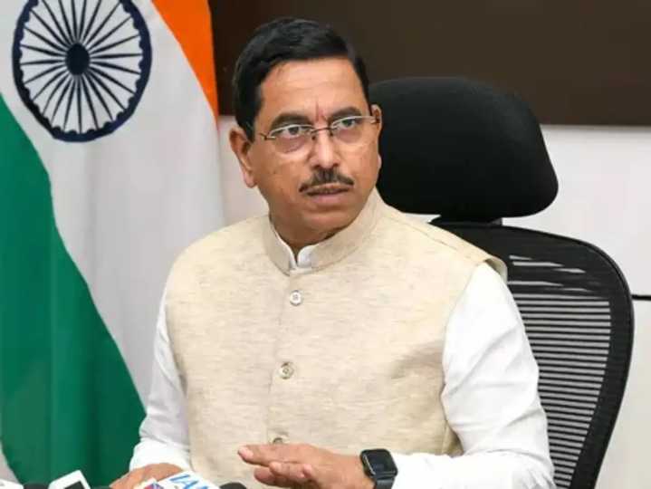 India achieves 125 GW solar energy capacity,  3rd largest producer in world: Joshi