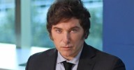 Saturday Night Live compara a Javier Milei con Austin Powers y critica la ayuda de EU