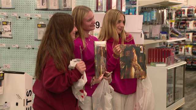 Swifties unite: Excitement for Taylor Swift’s new album hits Pittsburgh