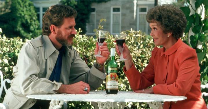 Este canal emite desde hoy la icónica serie ‘Falcon Crest’ en su sobremesa