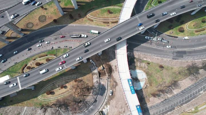 Reparan grieta en el Puente de la Concordia; la circulación continúa cerrada