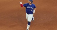 Blue Jays dump Yankees 10-1 in series opener