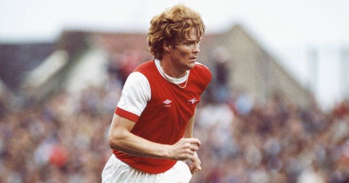 Arsenal legend dies as Gunners lead emotional tributes