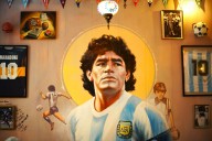 De prendas a accesorios de alta gama. Un grupo sueco gestionará la marca Maradona tras un acuerdo con los hijos del 10