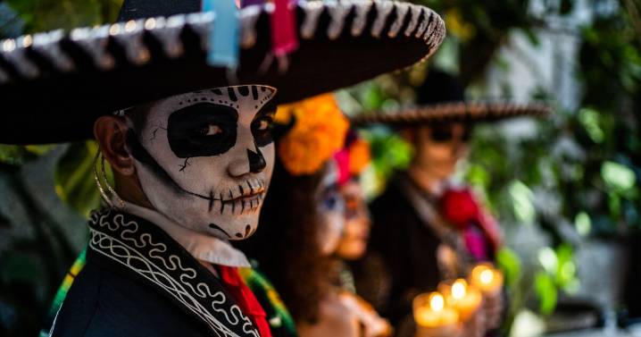 ¿Qué día se pide calaverita en México y cómo hacerlo de forma segura en familia?