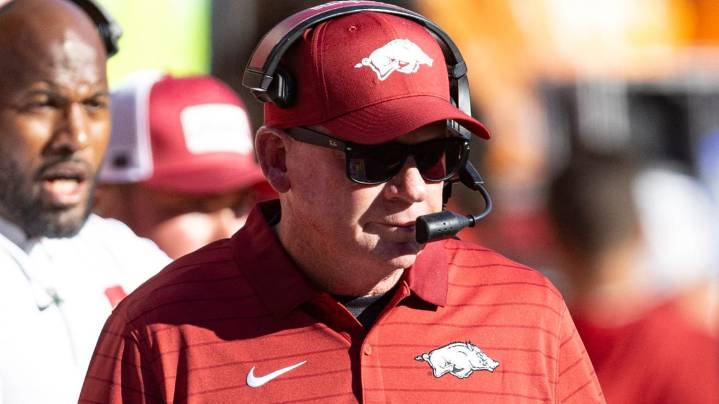 Arkansas fails at comeback, loses to Tennessee, 34
