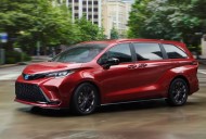 Toyota Sienna XSE Híbrida Platinum AWD, 2025