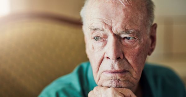 Adiós a la jubilación: reducen y congelan las prestaciones de todos los jubilados que no cumplen este requisito