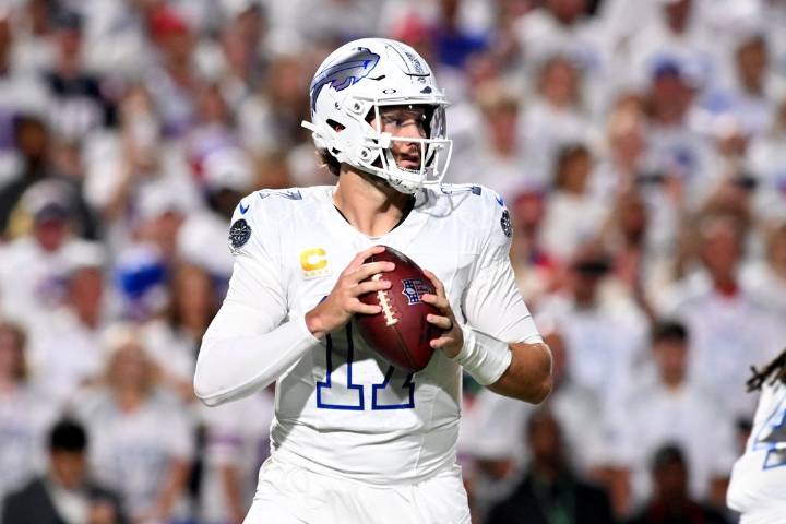 Deadspin | Week 6 MNF: Bills-Falcons Preview, Props, Prediction