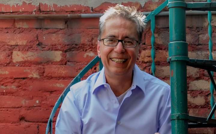 Gerardo Tena: Cara de perro; la escritura como silencio