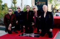 Def Leppard recibe su estrella en el Paseo de la Fama de Hollywood junto a Jon Bon Jovi